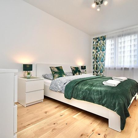 Rental Apartment Obrzezna Varşovia Exterior foto